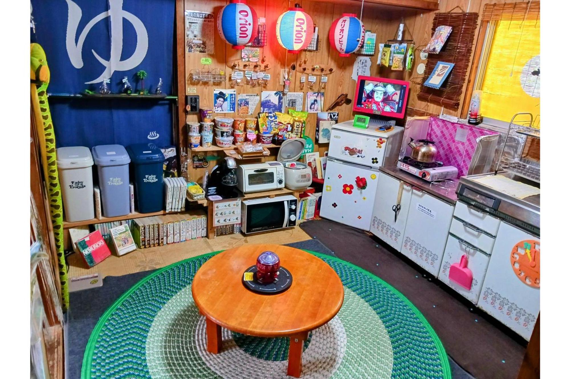 Amami Guest House Showa-So Setouchi  Exterior foto
